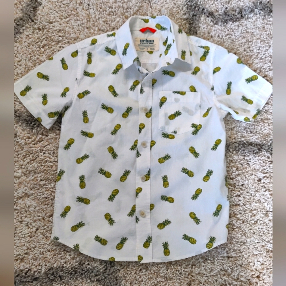 Urban Pipeline boys dress shirt, size S